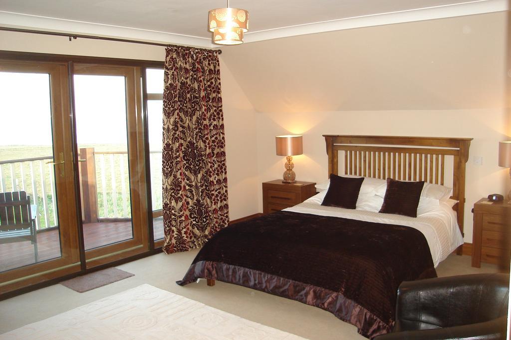 Solas Guest House Sandwick  Экстерьер фото